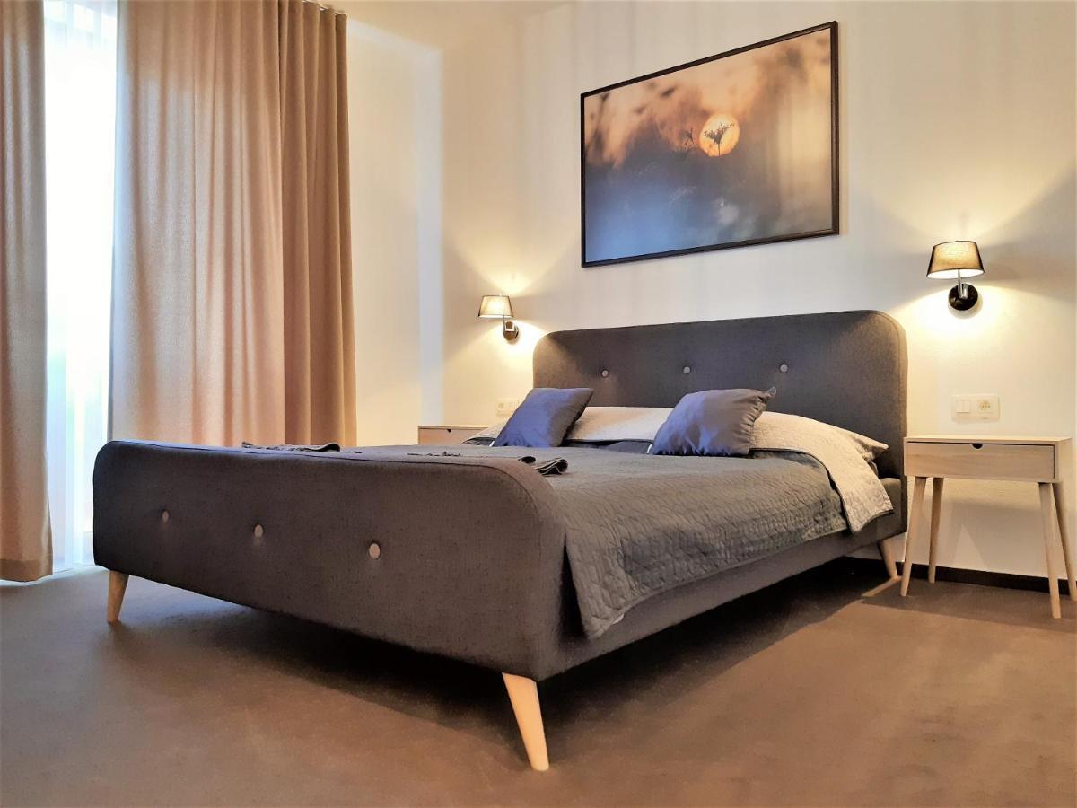 Vigeo Lounge B&B Coffee Bajmóc Kültér fotó
