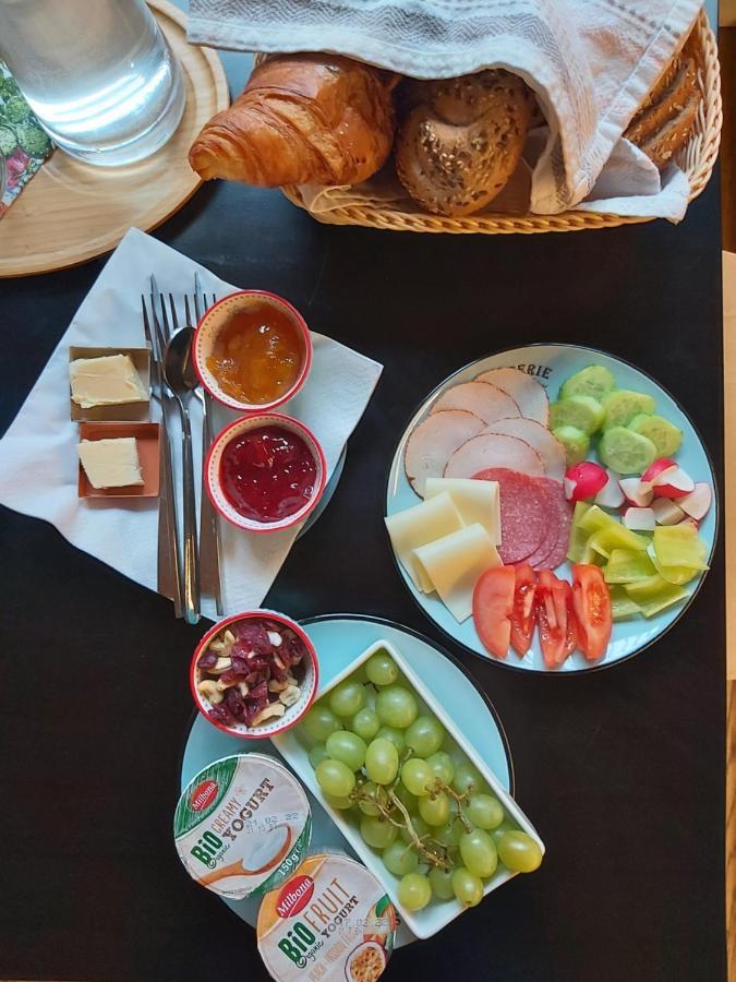 Vigeo Lounge B&B Coffee Bajmóc Kültér fotó