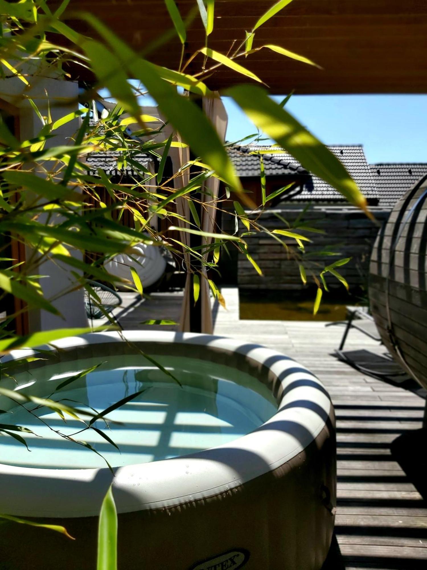 Vigeo Lounge B&B Coffee Bajmóc Kültér fotó